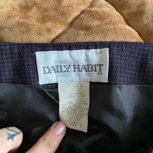 ✨ 90s Micro Plaid Mini Skirt ✨ - Picture 5 of 5